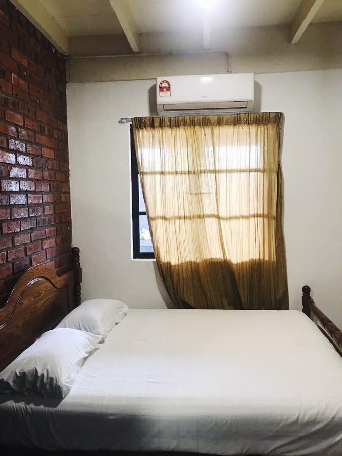 Rareheart Guesthouse Куала-Тренгану Экстерьер фото